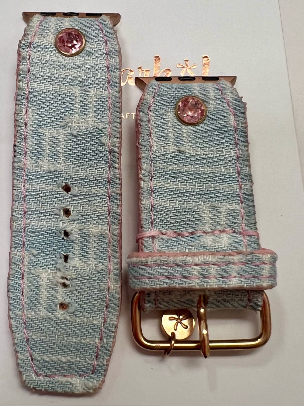 Spark*l band for Apple Watch
Small apple adapters